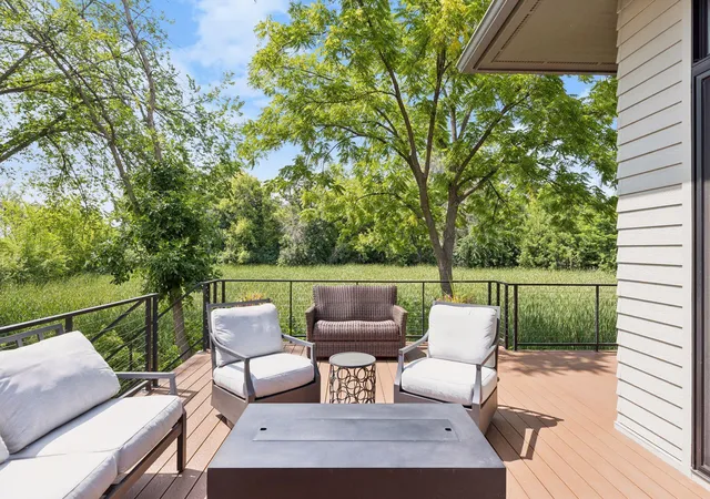 3rd image of 324 Hampton St, Wayzata, MN 55391 | MLS# 7115201