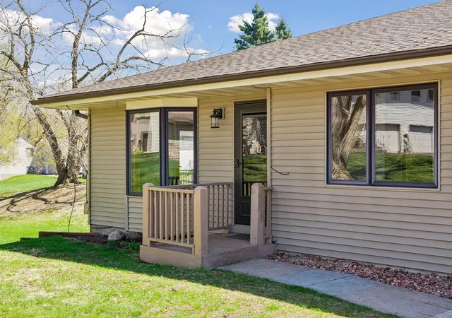 Photo 2 of Single family home for sale at 7730 Blaine Ave, Inver Grove Heights, MN 55076 | MLS# 7115212 | Listing updated on 2026-08-15