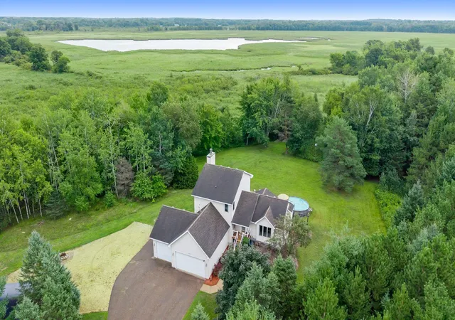 Photo 2 of Single family home for sale at 19543 Naples St Ne, East Bethel, MN 55011 | MLS# 7115215 | Listing updated on 2026-09-18