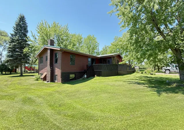 Photo 4 of Single family home for sale at 244 W Christenson Ave, Appleton, MN 56208 | MLS# 7115223 | Listing updated on 2026-08-26