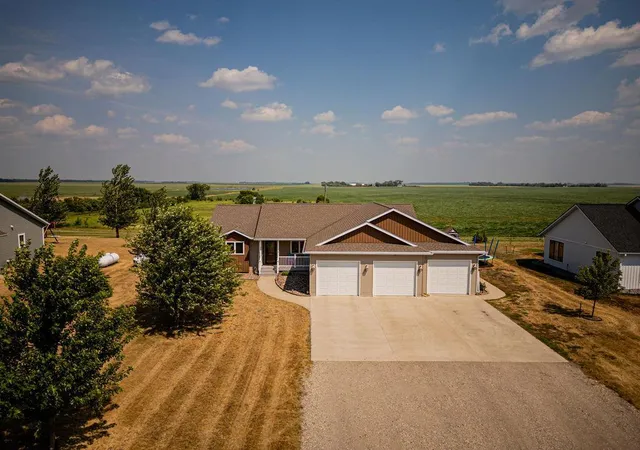 Photo 2 of Sale Pending at 620 2nd Street, Arthur, ND 58006 | MLS# 7115227 | Listing updated on 2026-08-28