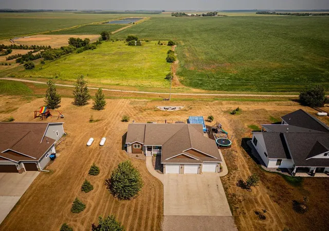 Photo 4 of Sale Pending at 620 2nd Street, Arthur, ND 58006 | MLS# 7115227 | Listing updated on 2026-08-28