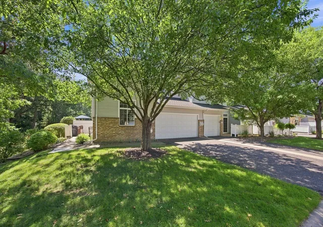 Photo 1 of Sale Pending at 8473 Cortland Rd, Eden Prairie, MN 55344 | MLS# 7115229 | Listing updated on 2026-09-21