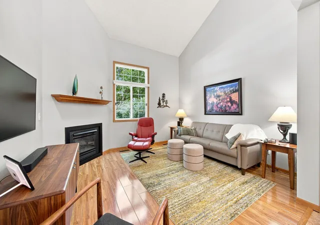 Photo 3 of Sale Pending at 8473 Cortland Rd, Eden Prairie, MN 55344 | MLS# 7115229 | Listing updated on 2026-09-21