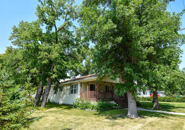 Photo 4 of Single family home for sale at 230 4th Street, Stephen, MN 56757 | MLS# 7115232 | Listing updated on 2026-07-25