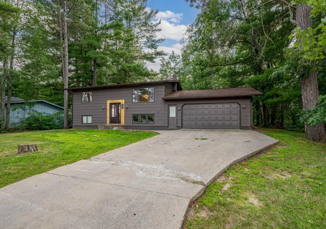 26th image of 1705 Fraser Dr, Grand Rapids, MN 55744 | MLS# 7115261