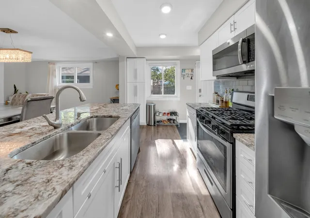 Photo 3 of Single family home for sale at 2765 Merrill St, Saint Paul, MN 55113 | MLS# 7115268 | Listing updated on 2026-09-22