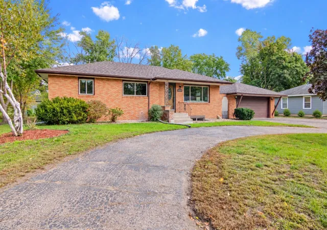 Photo 2 of Single family home for sale at 6516 Georgia Ave N, Minneapolis, MN 55428 | MLS# 7115272 | Listing updated on 2026-10-20