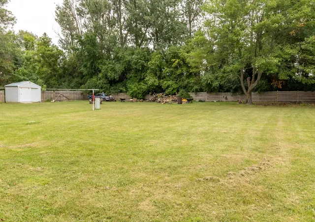 4th image of 210 3Rd Ave Ne, Bertha, MN 56437 | MLS# 7115291