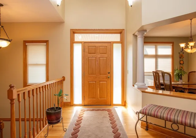 Photo 3 of Sale Pending at 9311 Harpers Ct Ne, Minneapolis, MN 55449 | MLS# 7115292 | Listing updated on 2026-09-17