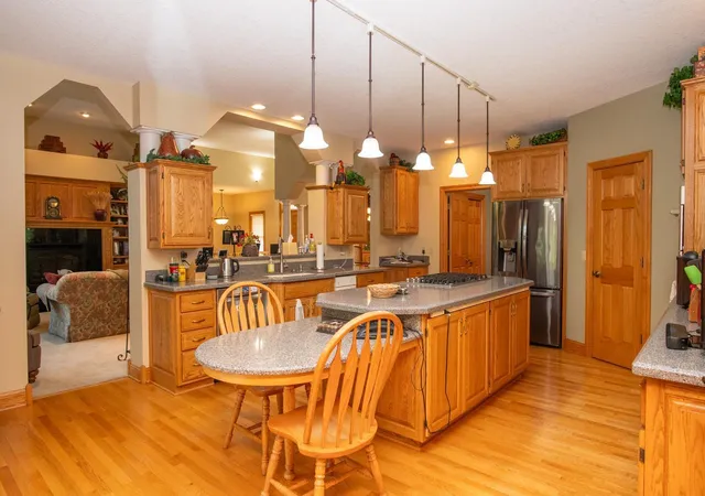 Photo 4 of Sale Pending at 9311 Harpers Ct NE, Minneapolis, MN 55449 | MLS# 7115292 | Listing updated on 2026-09-17