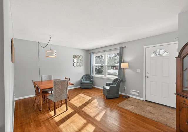 2nd image of 10441 Crocus St Nw, Minneapolis, MN 55433 | MLS# 7115323