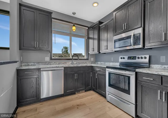 4th image of 6717 Yosemite St, Saint Cloud, MN 56303 | MLS# 7115350