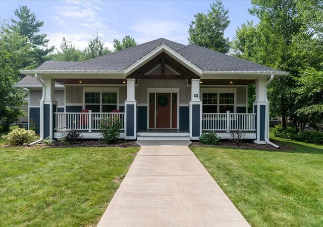 1st image of Grand Vw Lodge #598 24305 Fairway Pines Dr, Nisswa, MN 56468 | MLS# 7115382