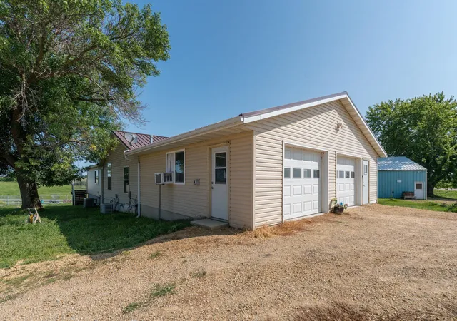 Photo 3 of Single family home for sale at 22098 State Hwy 60, Madison Lake, MN 56063 | MLS# 7115384 | Listing updated on 2026-09-25