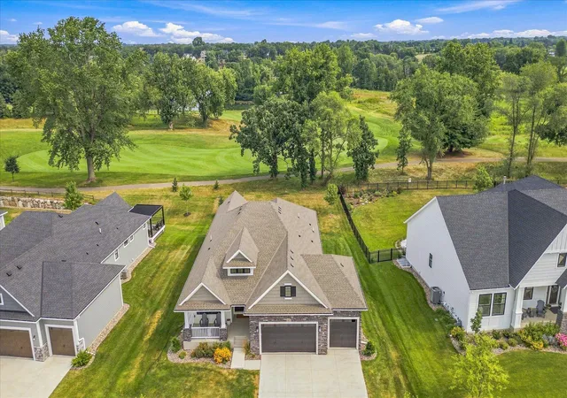 2nd image of 1471 Palmer Dr N, Lake Elmo, MN 55042 | MLS# 7115389