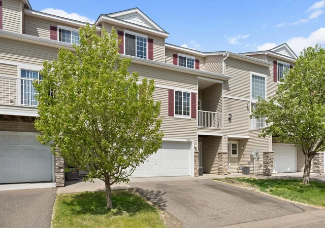 2nd image of 6833 Pine Crest Trl S, Cottage Grove, MN 55016 | MLS# 7115399