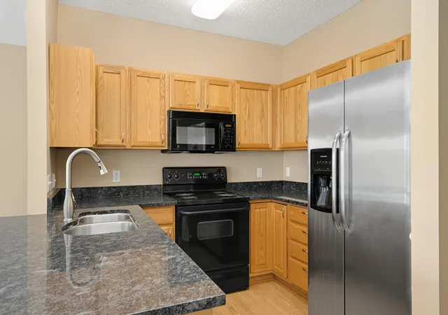Photo 4 of Single family home for sale at 6833 Pine Crst Trl S, Cottage Grove, MN 55016 | MLS# 7115399 | Listing updated on 2026-07-25