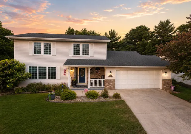 Photo 1 of Single family home for sale at 2001 13th Street Sw, Austin, MN 55912 | MLS# 7115418 | Listing updated on 2026-09-07