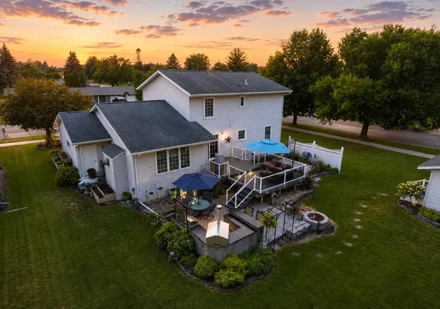 Photo 3 of Single family home for sale at 2001 13th Street SW, Austin, MN 55912 | MLS# 7115418 | Listing updated on 2026-09-07