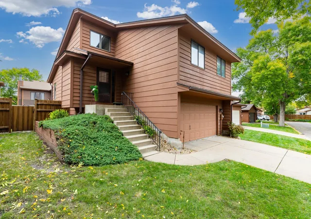Photo 1 of Single family home for sale at 5361 Emerald Way, Saint Paul, MN 55124 | MLS# 7115435 | Listing updated on 2026-10-08