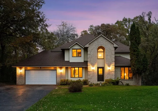 4th image of 230 Plainview Dr, River Falls, WI 54022 | MLS# 7115453