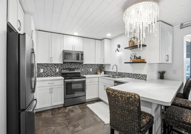 Photo 3 of Sale Pending at 2501 W Country Clb Dr S #A, Fargo, ND 58103 | MLS# 7115465 | Listing updated on 2026-08-22