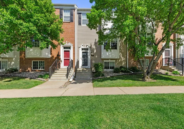 5th image of 1773 Grove Dr, Shakopee, MN 55379 | MLS# 7115484