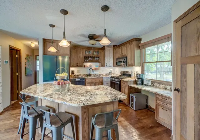3rd image of 1395 Willow Ave, New Richmond, WI 54017 | MLS# 7115487
