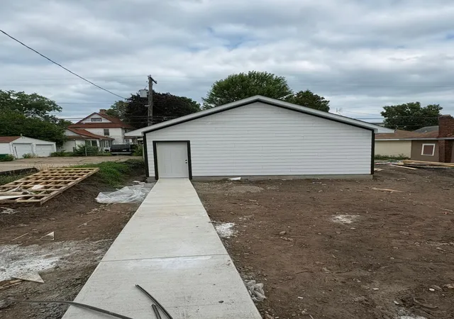 Photo 2 of Single family home for sale at 4114 Fremont Ave N, Minneapolis, MN 55412 | MLS# 7115504 | Listing updated on 2026-08-27