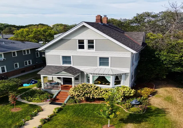 Photo 1 of Single family home for sale at 993 Fairmount Ave, Saint Paul, MN 55105 | MLS# 7115518 | Listing updated on 2026-10-22