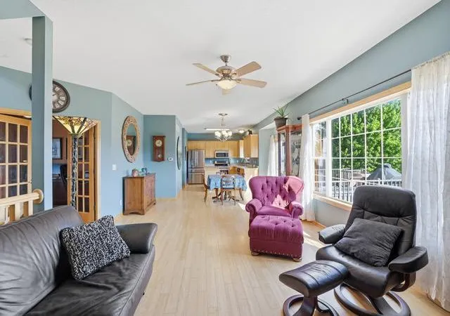 4th image of 1615 Rolling Hills Ln, River Falls, WI 54022 | MLS# 7115544