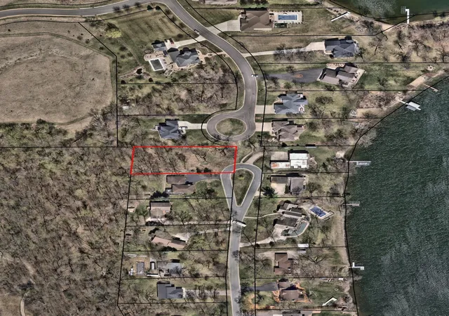 1st image of 25504 Willow Ln, New Prague, MN 56071 | MLS# 7115577