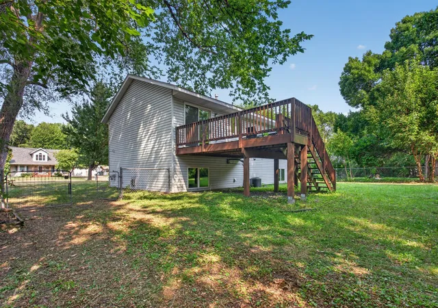 5th image of 443 Market St S, Shakopee, MN 55379 | MLS# 7115629