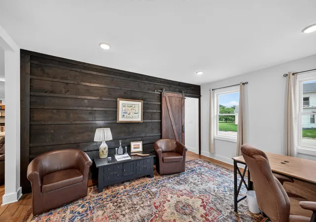 image of 802 S Garden St, Lake City, MN 55041 | MLS# 7115630