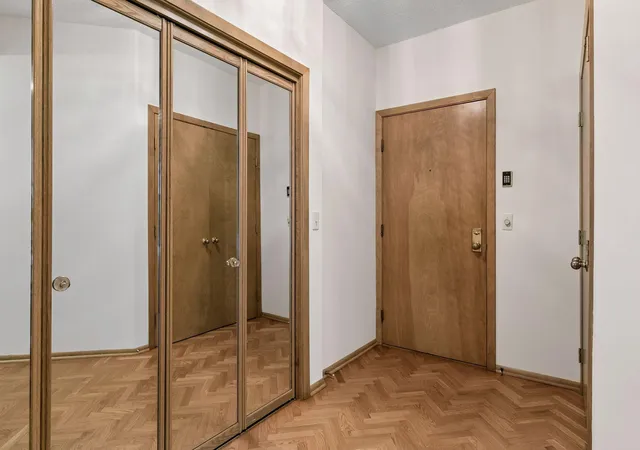 Photo 3 of Condo for sale at 1830 Eagle Ridge Dr #2003, Saint Paul, MN 55118 | MLS# 7115639 | Listing updated on 2026-09-12