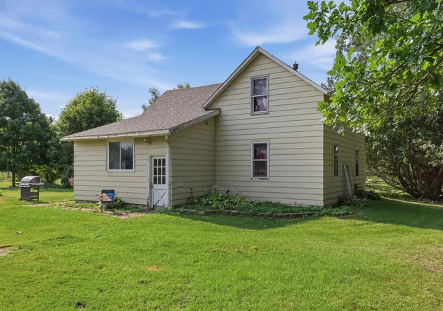 3rd image of 48709 County Hwy 8, Perham, MN 56573 | MLS# 7115642