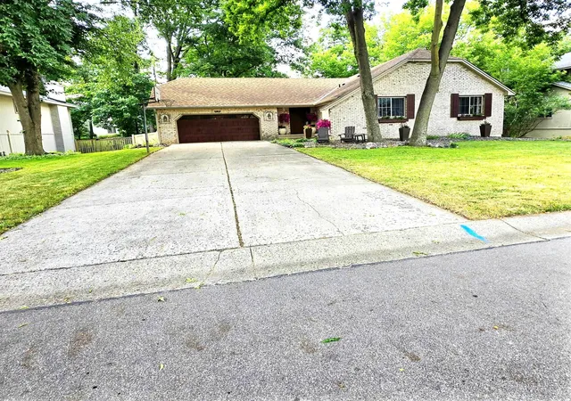 1st image of 6864 Jeremy Ct, Eden Prairie, MN 55346 | MLS# 7115643
