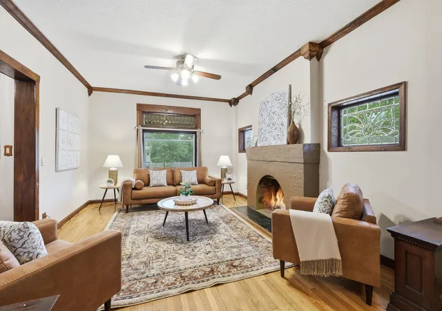 Photo 3 of Single family home for sale at 1822 Iglehart Ave, Saint Paul, MN 55104 | MLS# 7115675 | Listing updated on 2026-10-16