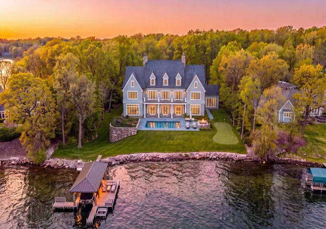 2nd image of 2731 Gale Rd, Wayzata, MN 55391 | MLS# 7115677