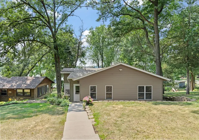 1st image of 11426 54th St, Clear Lake, MN 55319 | MLS# 7115704