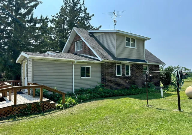 Photo 3 of Single family home for sale at 312 10th Street, Clear Lake, WI 54005 | MLS# 7115745 | Listing updated on 2026-09-27
