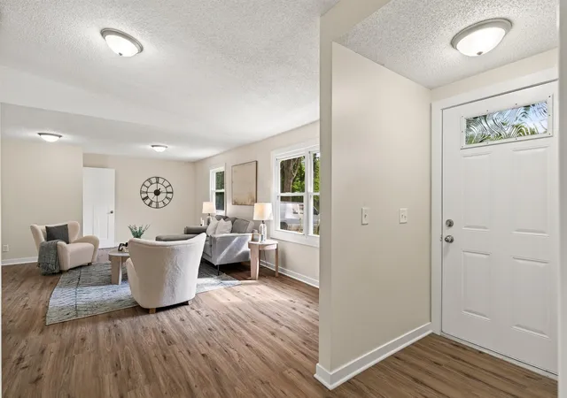 Photo 3 of Single family home for sale at 8145 Mount Curv Blvd, Minneapolis, MN 55445 | MLS# 7115754 | Listing updated on 2026-10-19