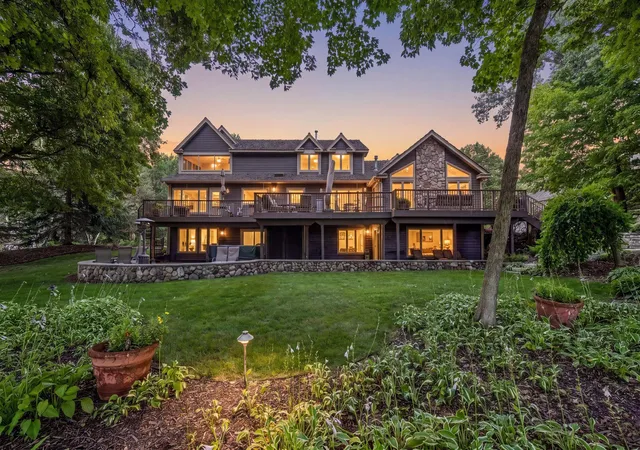 54th image of 2890 Autumn Woods Dr, Chaska, MN 55318 | MLS# 7115771