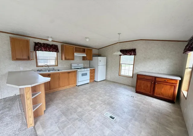 Photo 3 of Single family home for sale at 15 Raasch Ranch, Zumbrota, MN 55992 | MLS# 7115777 | Listing updated on 2026-08-04