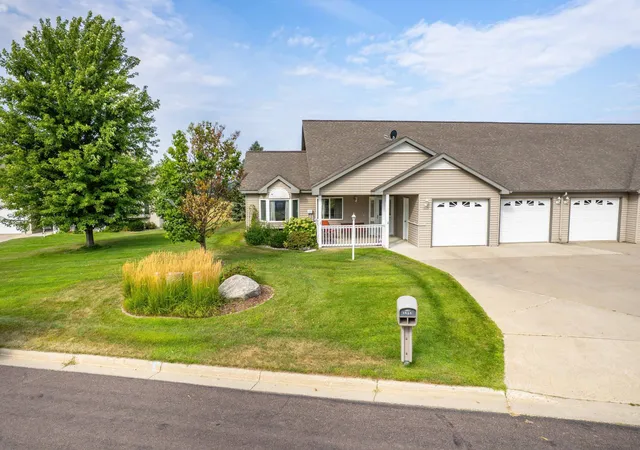 1st image of 1825 Aspen Ln, Fergus Falls, MN 56537 | MLS# 7115787