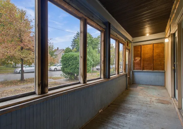 Photo 2 of Single family home for sale at 430 Michigan St, Saint Paul, MN 55102 | MLS# 7115789 | Listing updated on 2026-10-22
