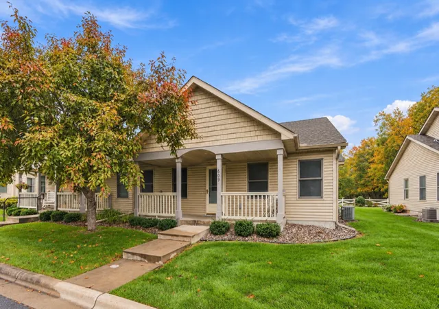 Photo 2 of Single family home for sale at 609 Vine Ln, Monticello, MN 55362 | MLS# 7115800 | Listing updated on 2026-10-01