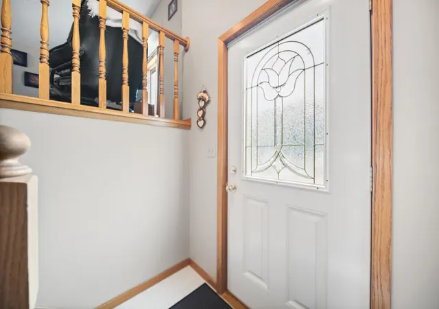 Photo 3 of Sale Pending at 2261 Brooks Ave, Red Wing, MN 55066 | MLS# 7115814 | Listing updated on 2026-08-29