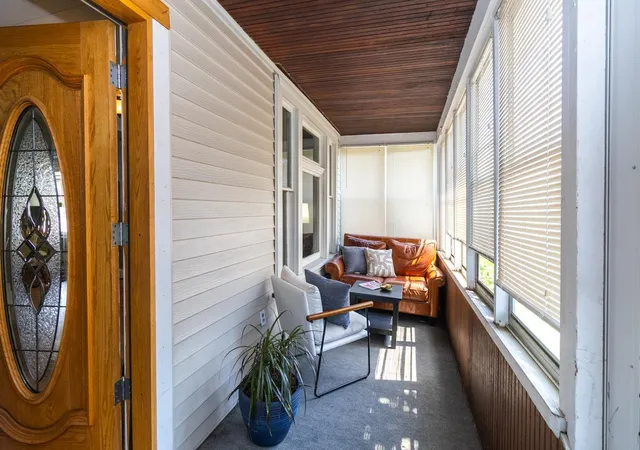 Photo 2 of Sale Pending at 1183 Randolph Ave, Saint Paul, MN 55105 | MLS# 7115822 | Listing updated on 2026-09-02